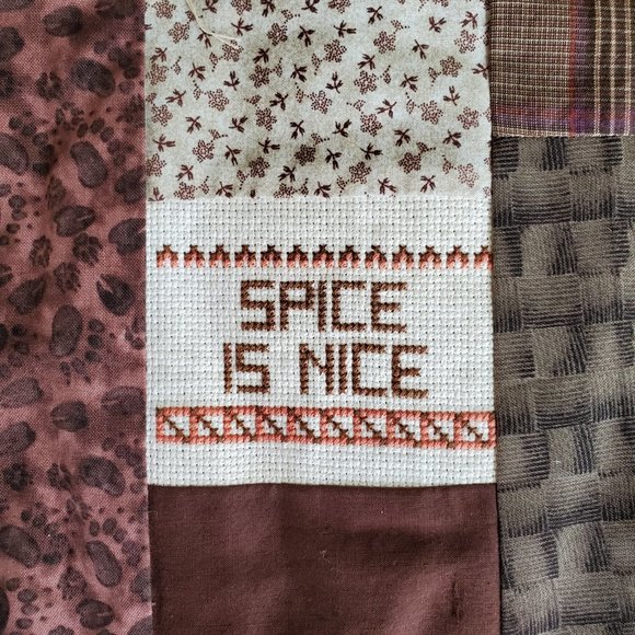 Cross Stitch Quilt Patchwork Lap Throw Blanket Hand Made Kitchen Theme 38" x 60" - Picture 9 of 14